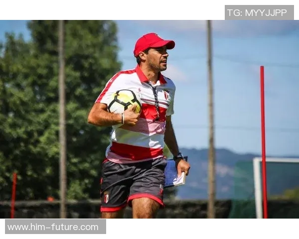 布拉加与哈夫纳的激烈对决揭示足球战术与团队协作的魅力